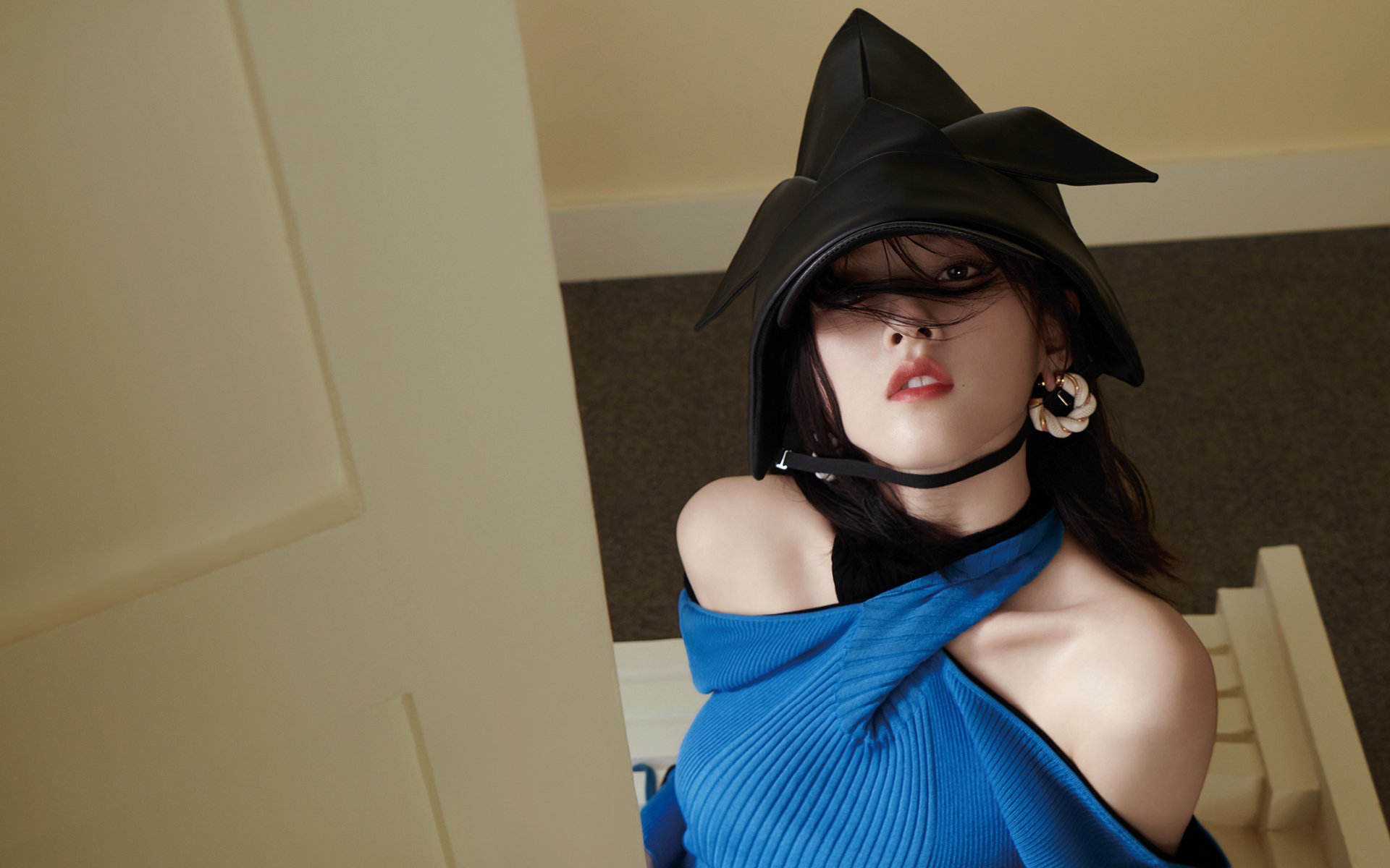 九游社区-荷兰骑手 Maikel van der Vleuten 在巴黎奥运会个人障碍赛中荣获铜牌，与马匹 Beauville Z 一同创造历史。